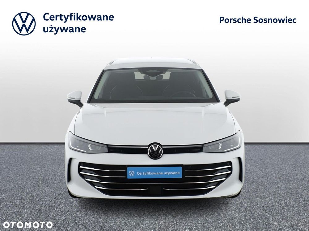 Volkswagen Passat Variant 2.0 TDI SCR Elegance DSG - 9