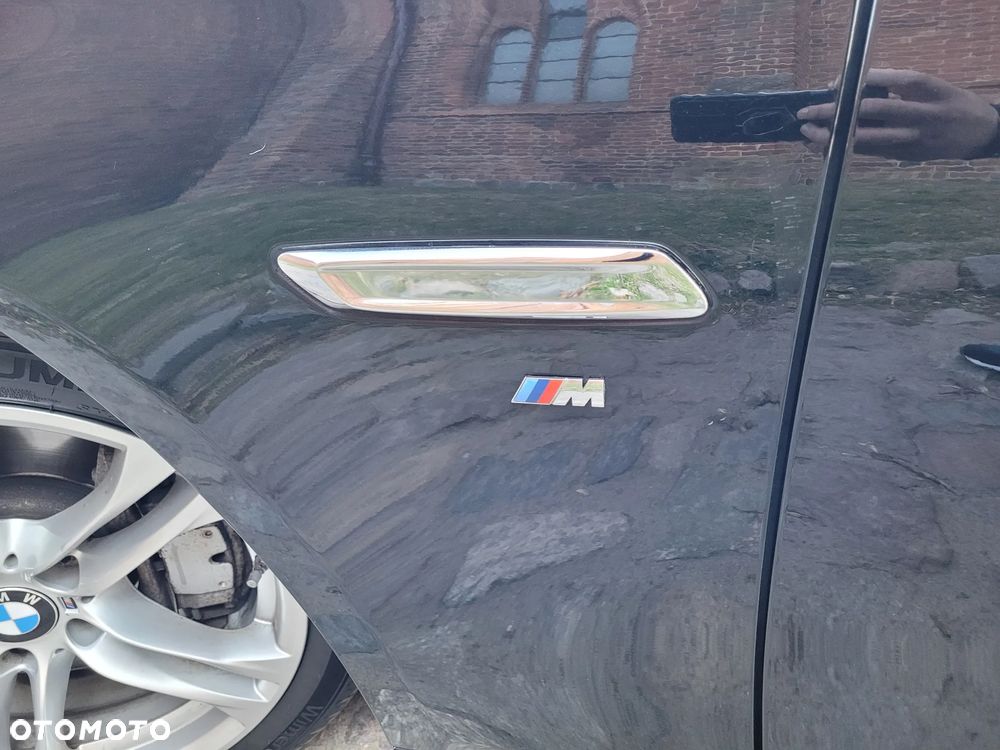 BMW Seria 5 530d xDrive Sport-Aut Luxury Line - 26