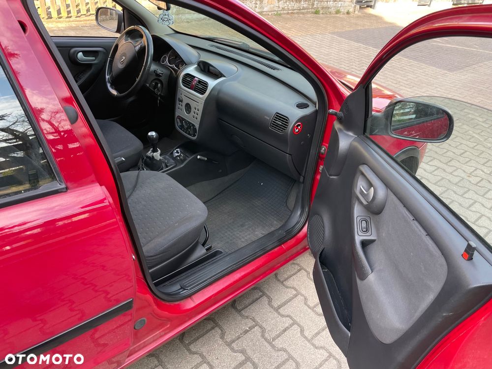 Opel Corsa - 10