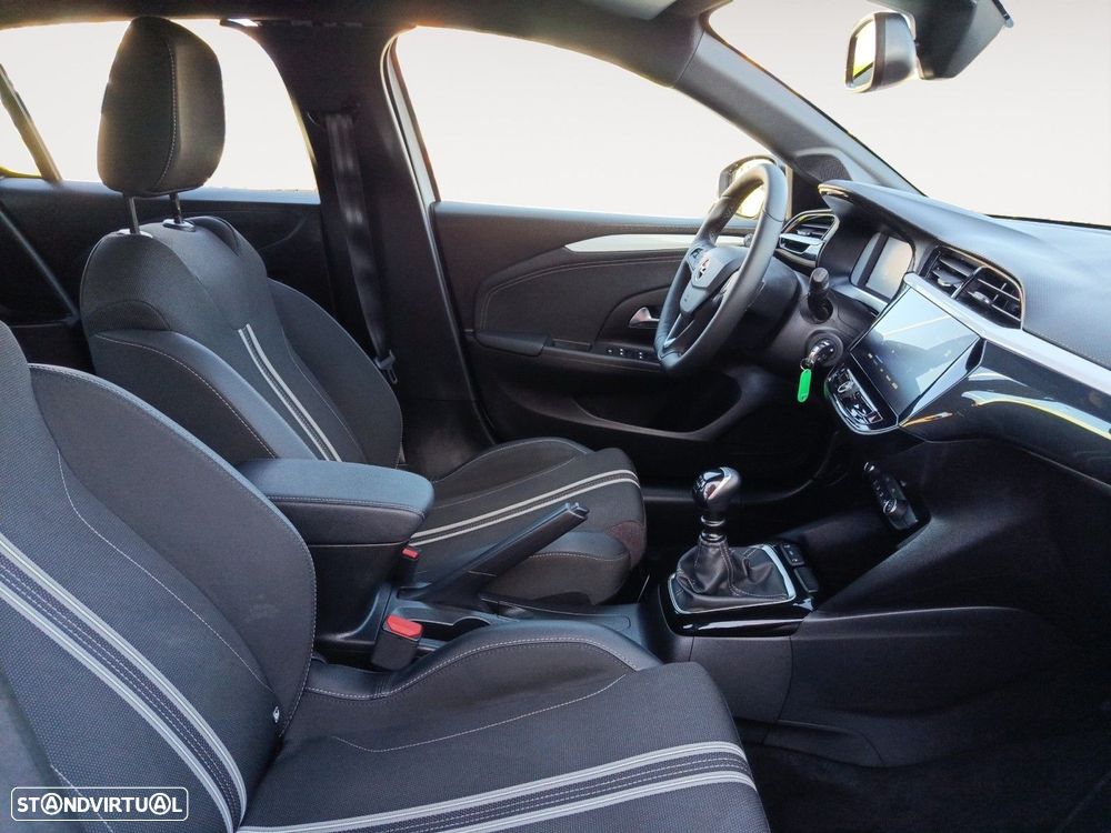 Opel Corsa 1.2 T GS - 15