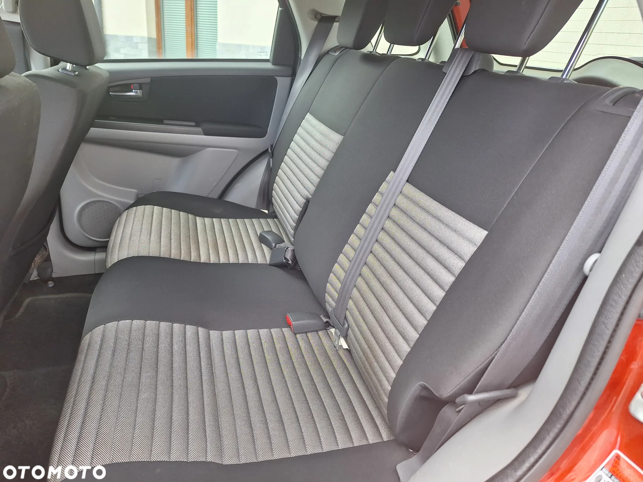 Suzuki SX4 1.6 Comfort Plus 4WD - 11