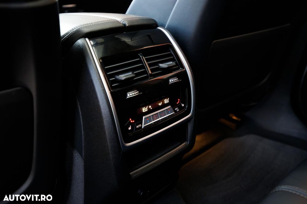 BMW X6 2021 — imagine 77
