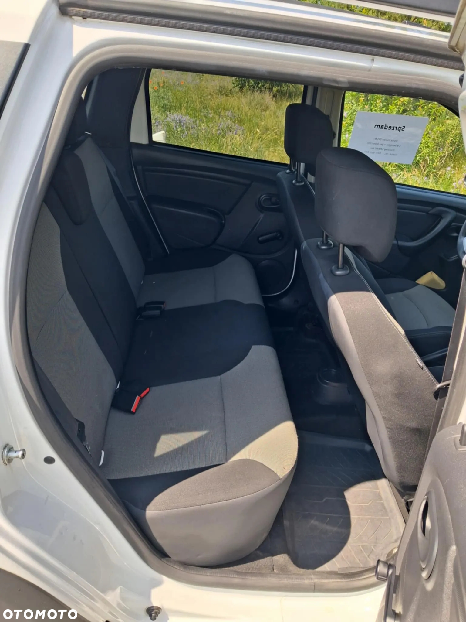 Dacia Duster 1.6 - 28