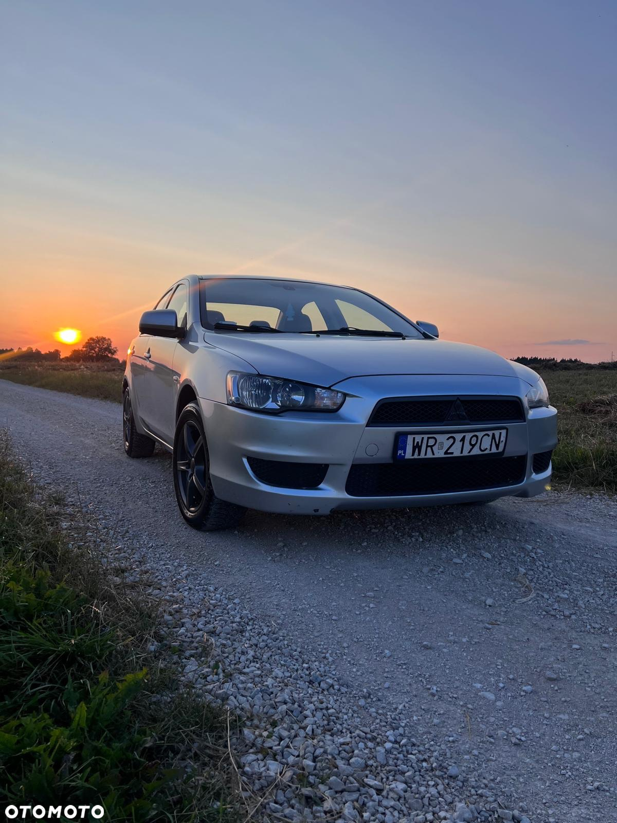 Mitsubishi Lancer - 3