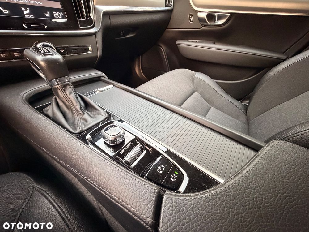 Volvo V90 B4 D Geartronic Momentum Pro - 12