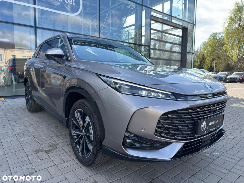 MG HS Hybrid+ - 10