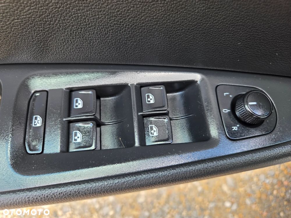 Seat Leon 1.4 TSI Start&Stop CONNECT - 23