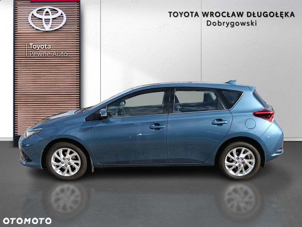 Toyota Auris - 3
