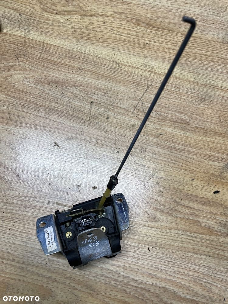 Mercedes ML 163 lift  klapa szyba zamek klapy granatowa 189 antena emblemat - 11