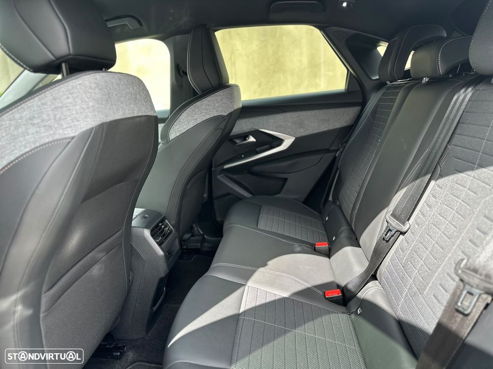 Peugeot 3008 1.2 Hybrid Allure Pack e-DCS6 - 35