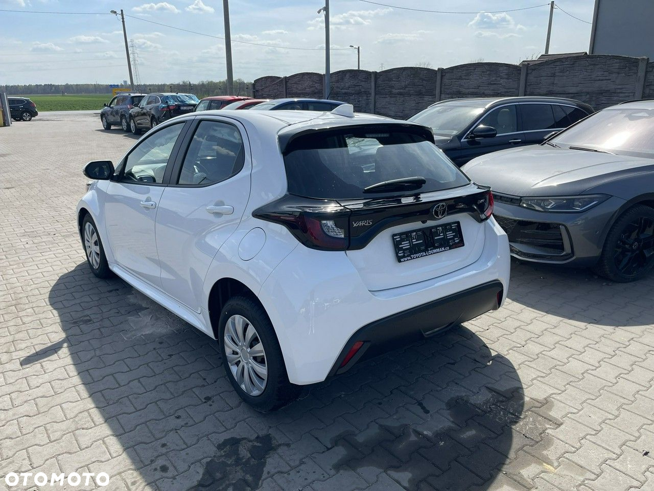 Toyota Yaris Hybrid 1.5 Comfort - 3