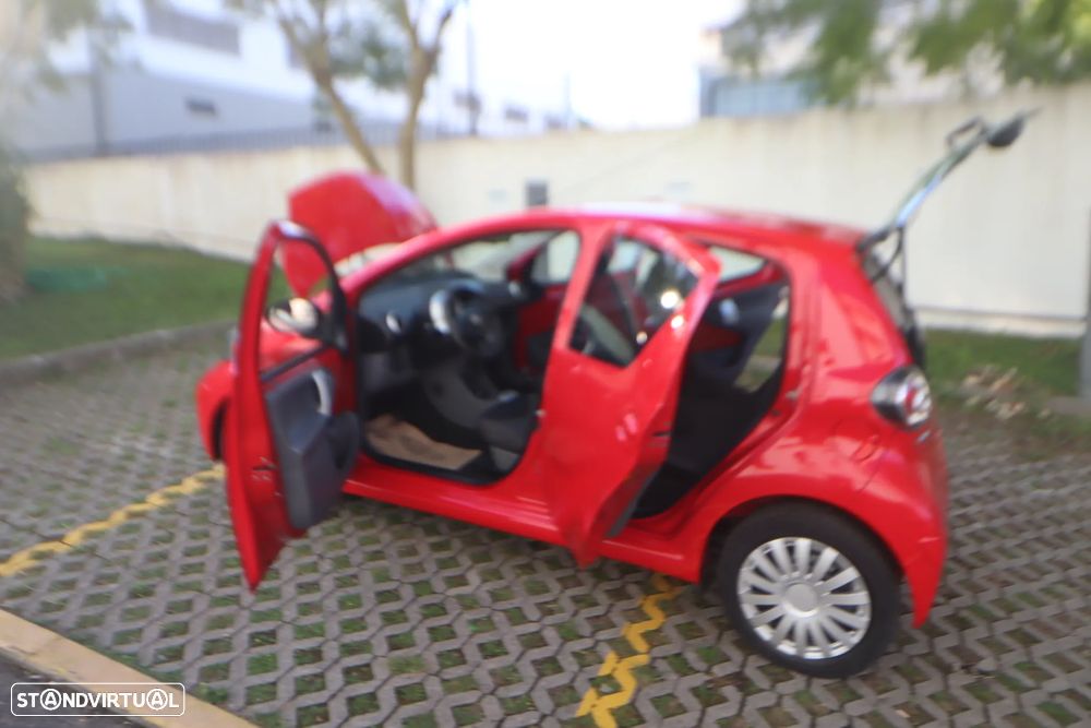 Toyota Aygo 1.0 Style Pack+VSC MM - 28