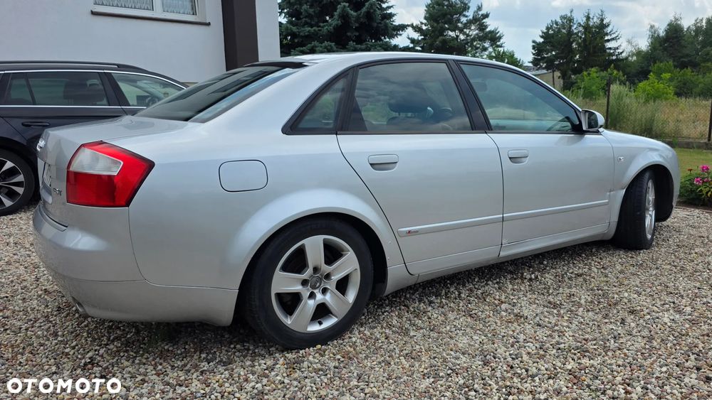 Audi A4 Limousine 1.8 T - 5