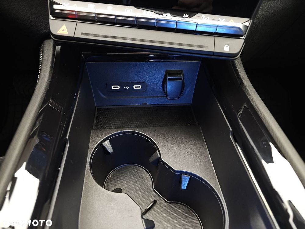 Renault Austral 1.3 TCe mHEV Techno - 30