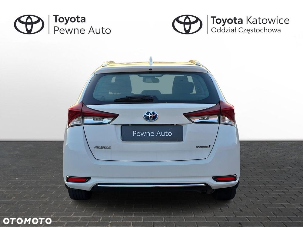 Toyota Auris Hybrid 135 Premium - 7