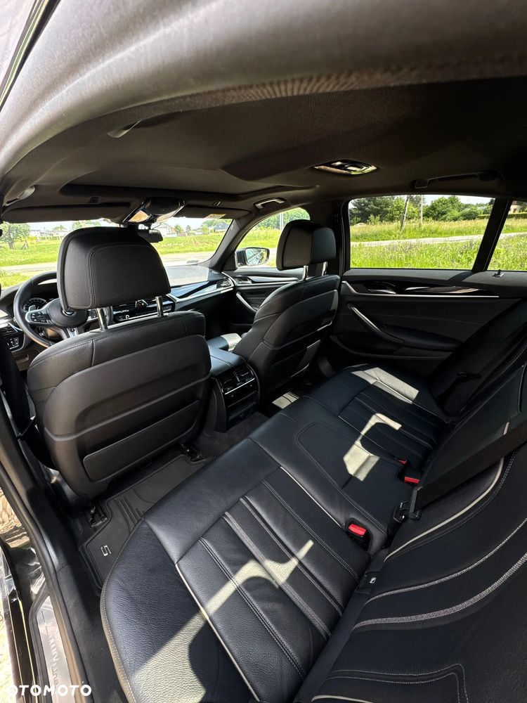 BMW Seria 5 530d xDrive Luxury Line - 19