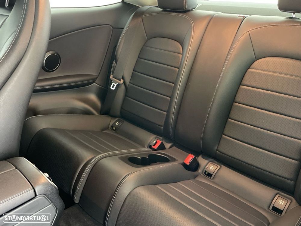 Mercedes-Benz C 200 Standard - 12