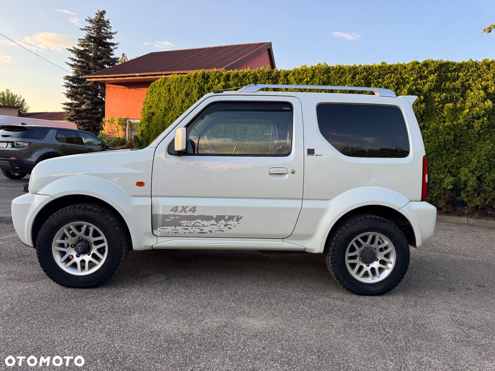Suzuki Jimny Black&White - 9