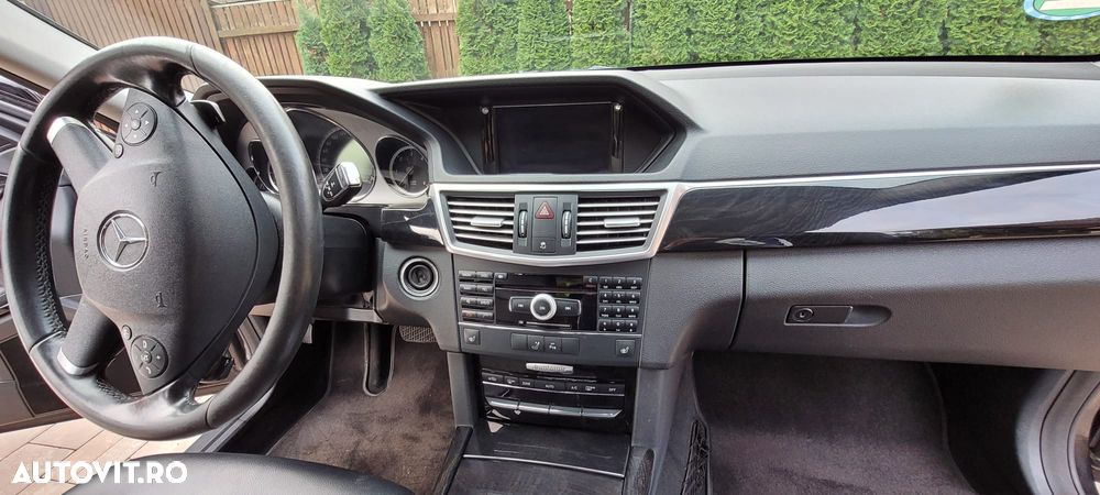 Mercedes-Benz E 350 T CDI DPF BlueEFFICIENCY 7G-TRONIC Avantgarde - 7