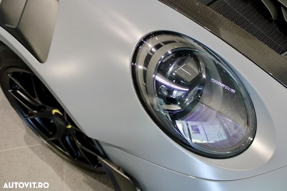 Porsche 911 GT3 RS PDK - 4