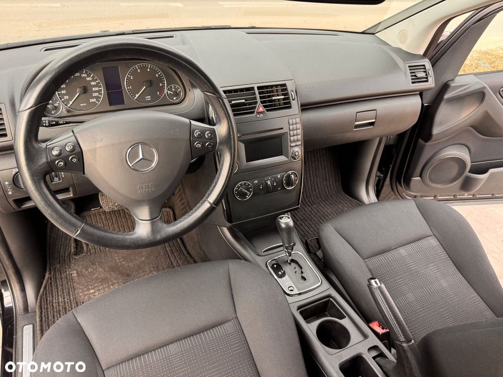 Mercedes-Benz Klasa A 160 Autotronic Elegance - 20