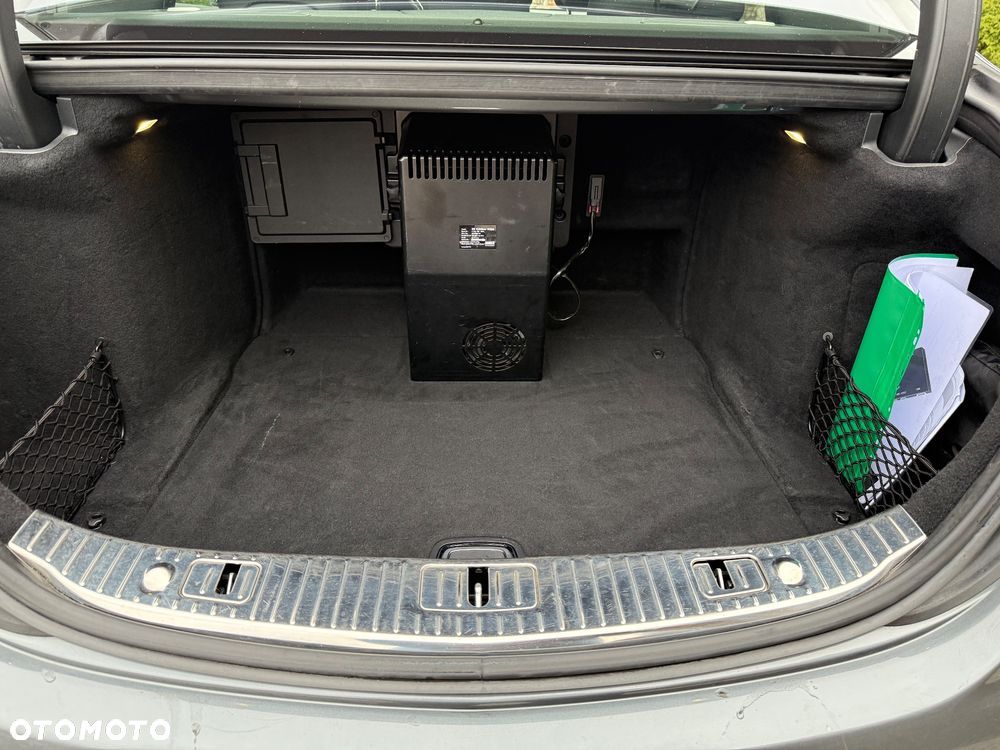 Mercedes-Benz Klasa S 500 4-Matic L 7G-TRONIC - 24