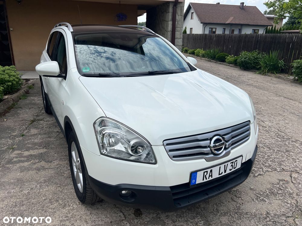 Nissan Qashqai 2.0 dCi 4x4 Tekna Premium - 8