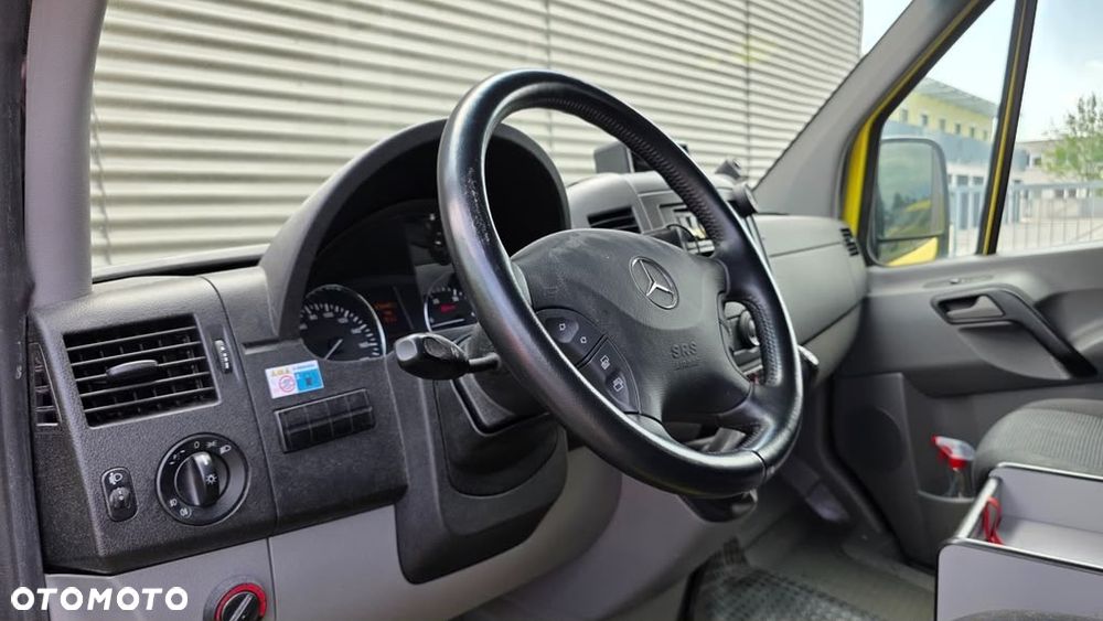 Mercedes-Benz Sprinter 319 CDI V6 - 7