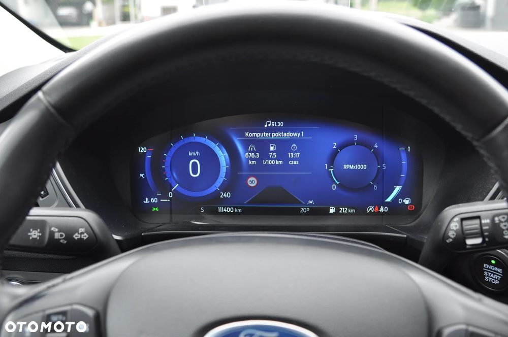 Ford Kuga - 18