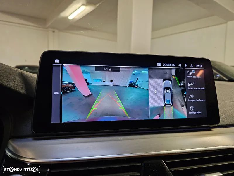 BMW 530 e Pack Desportivo M - 25