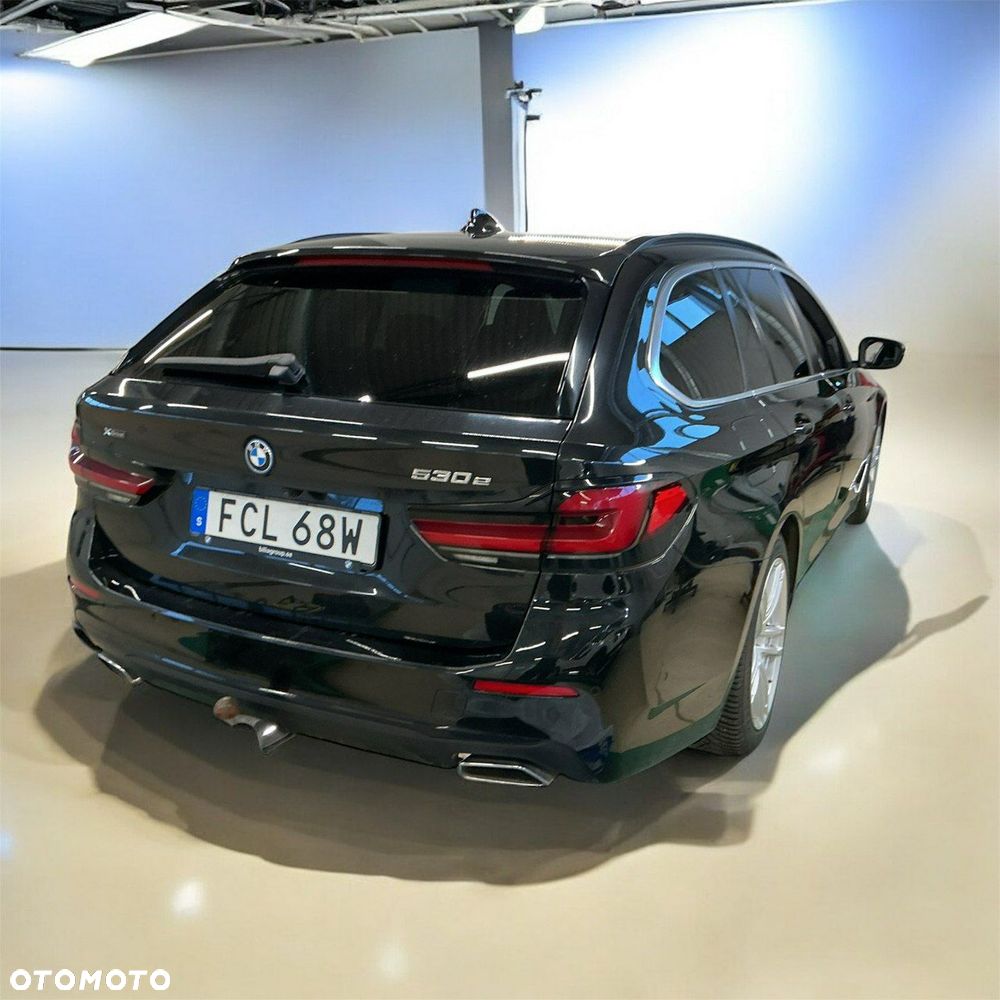 BMW Seria 5 530e xDrive Luxury Line - 5