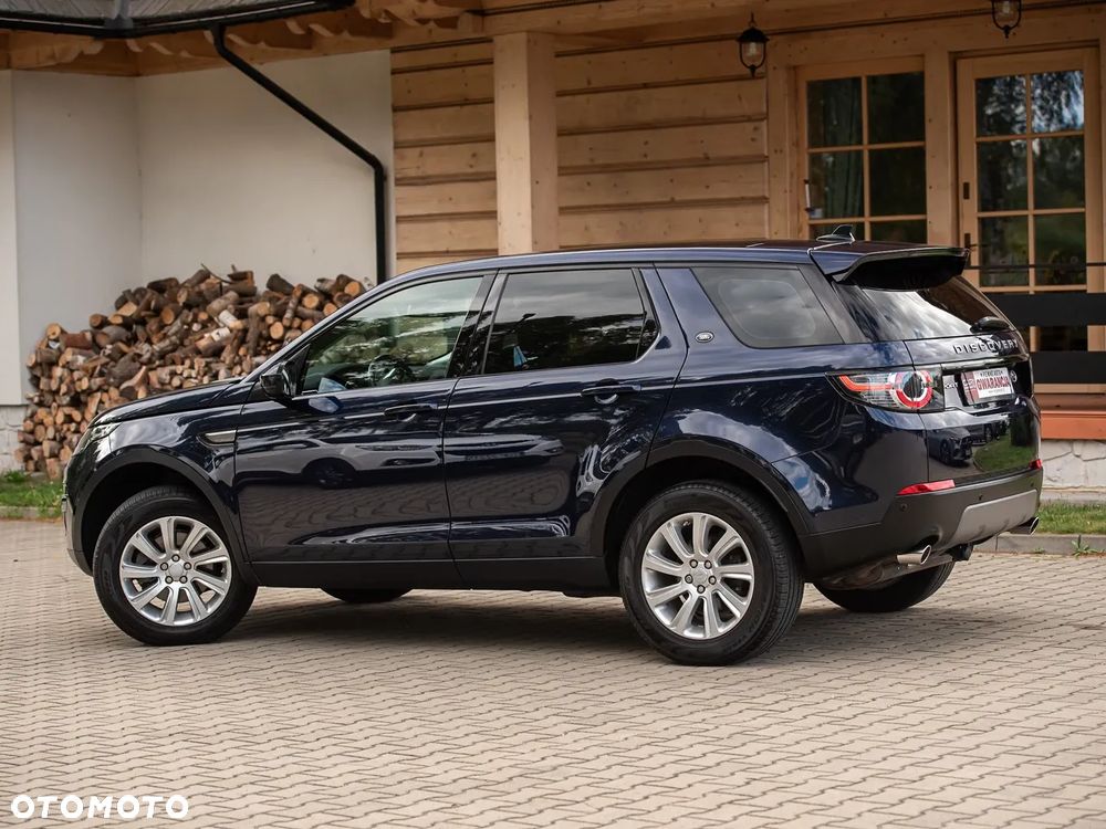 Land Rover Discovery Sport TD4 HSE Luxury - 12
