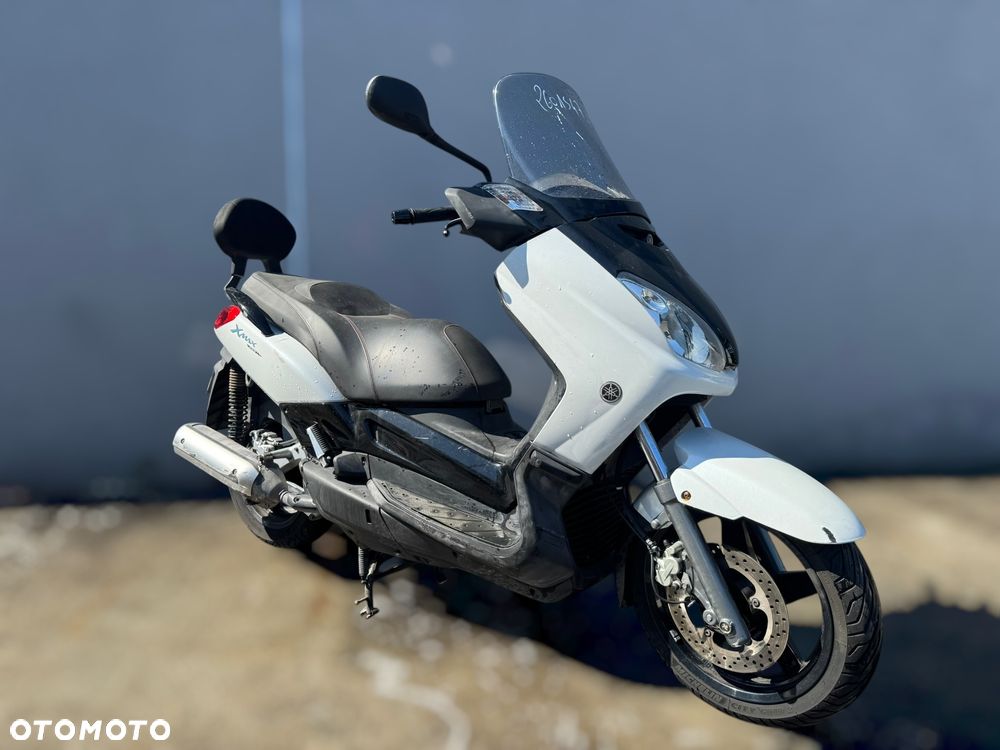 Yamaha X-max - 1