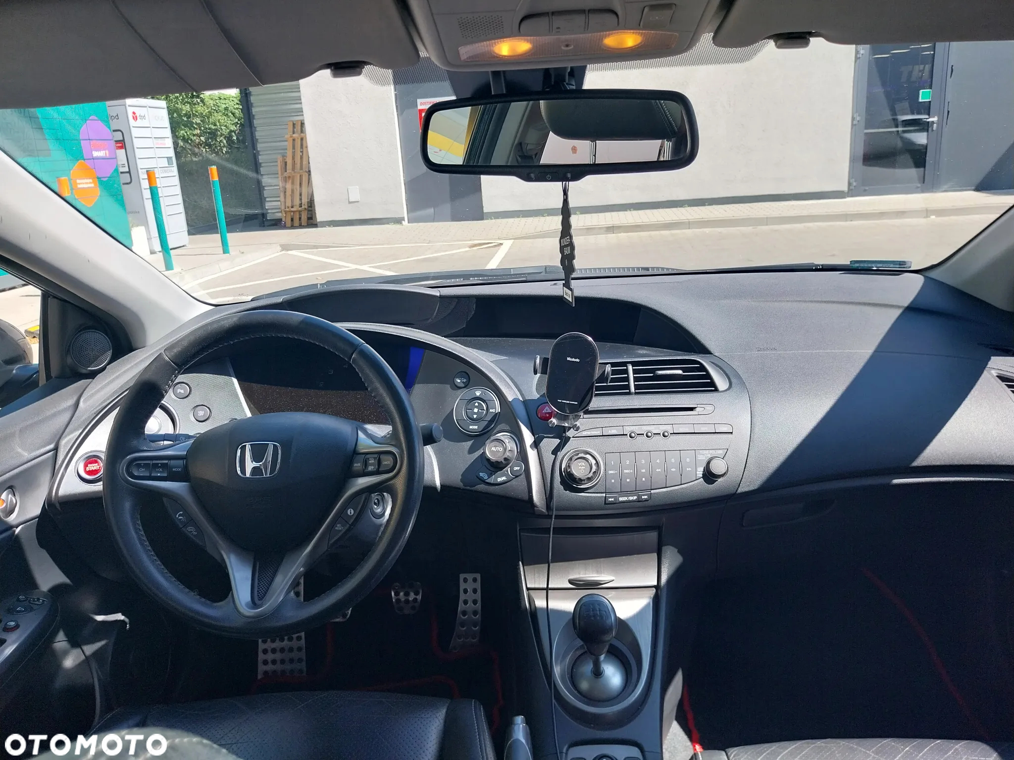 Honda Civic 1.8i-VTEC Executive - 2