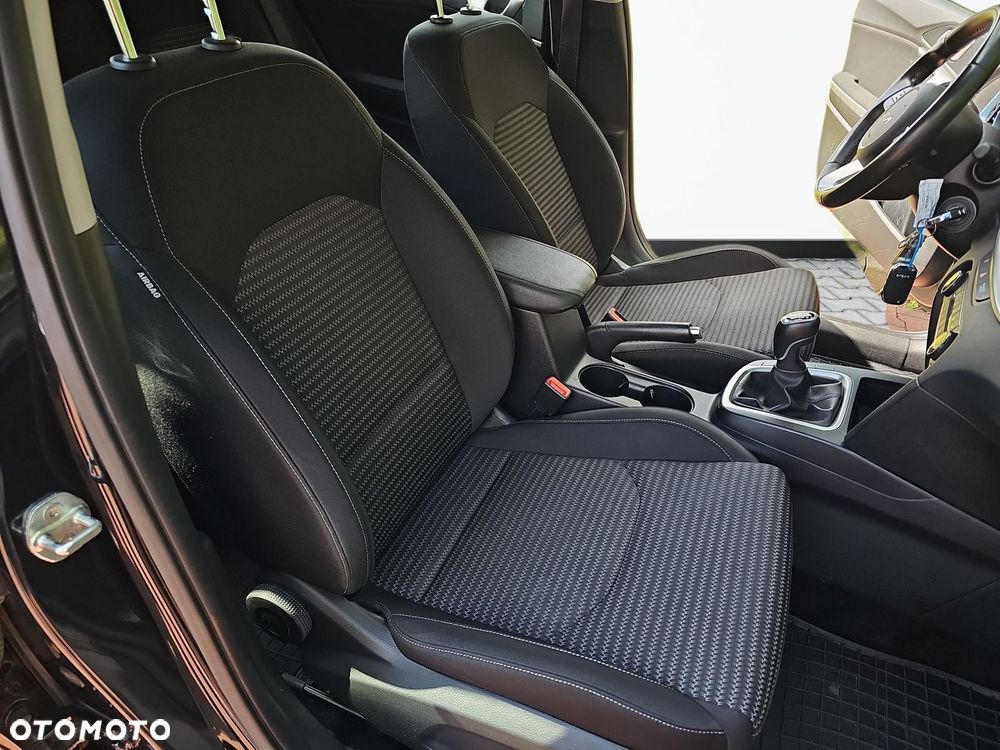 Kia Ceed 1.5 T-GDI M - 31