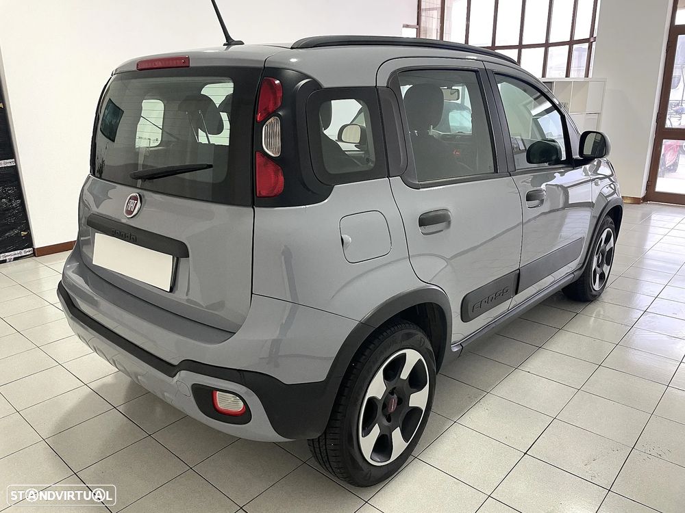 Fiat Panda 1.0 Hybrid City Cross - 12