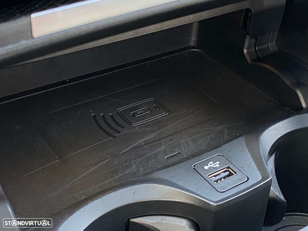 BMW M3 Competition - 40