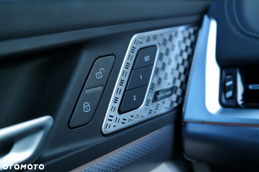 BMW Seria 2 - 27