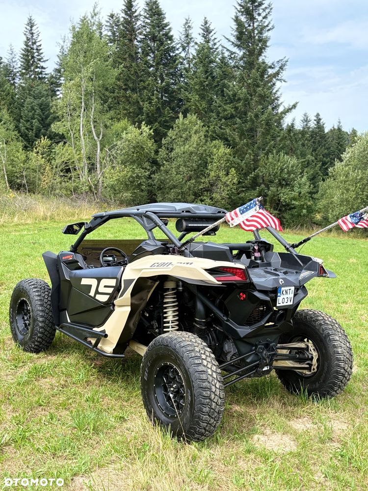Can-Am Maverick - 20