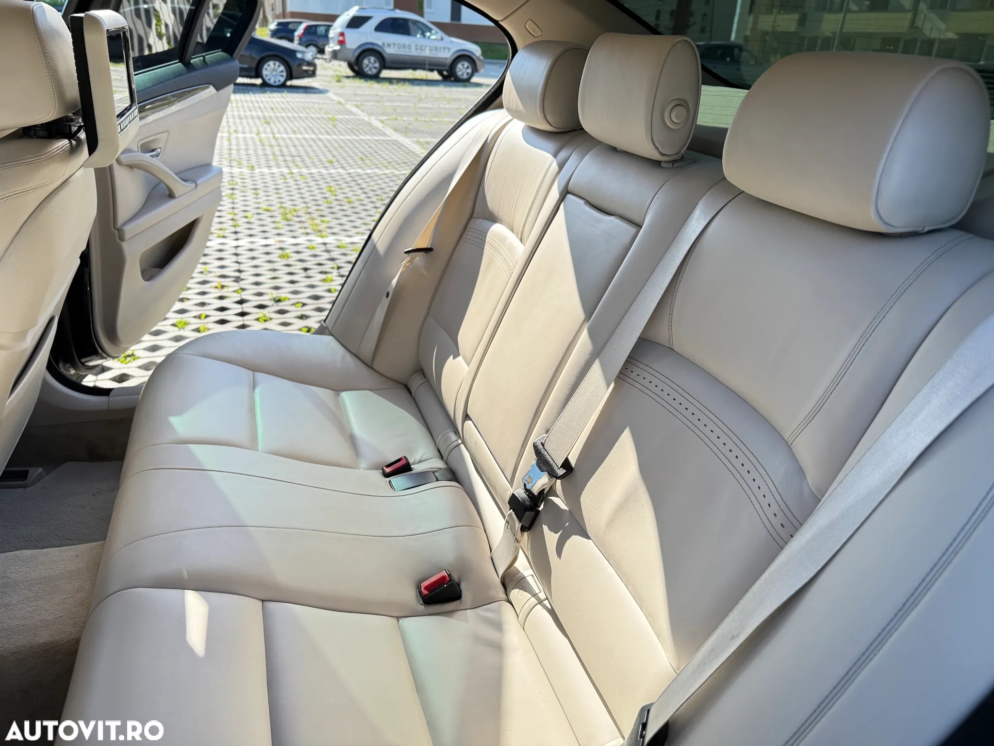 BMW Seria 5 535d Sport-Aut. Luxury Line - 10