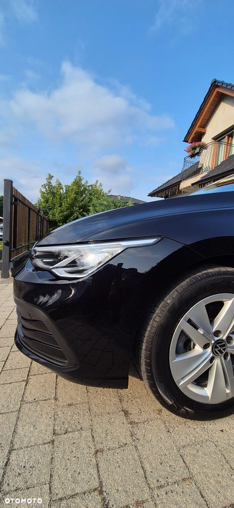 Volkswagen Golf 1.5 eTSI Life DSG - 24
