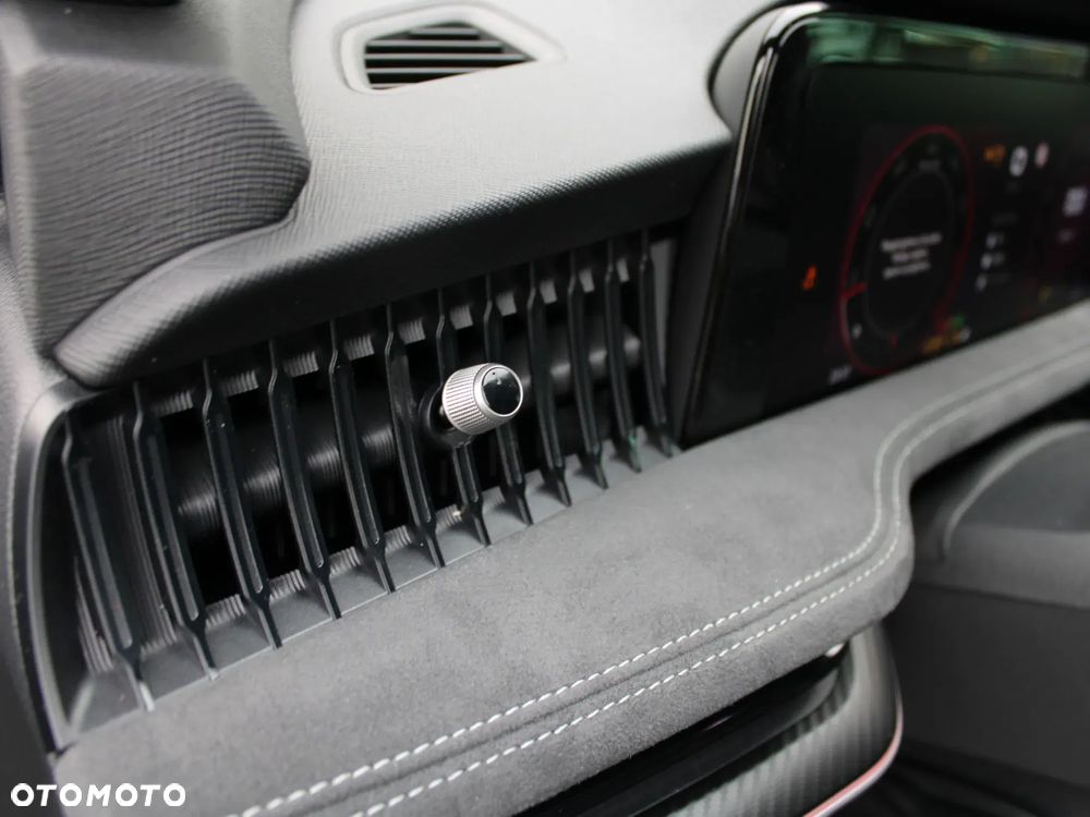 Skoda Superb 2.0 TSI Sportline DSG - 12