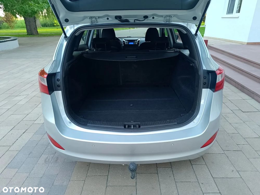 Hyundai i30 i30cw 1.4 CRDi Trend - 36