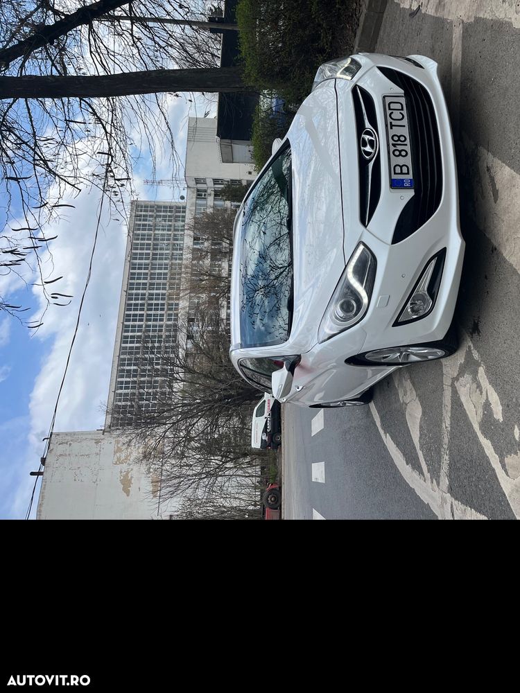 Hyundai i40 i40cw 1.7 CRDi Automatik Premium - 13