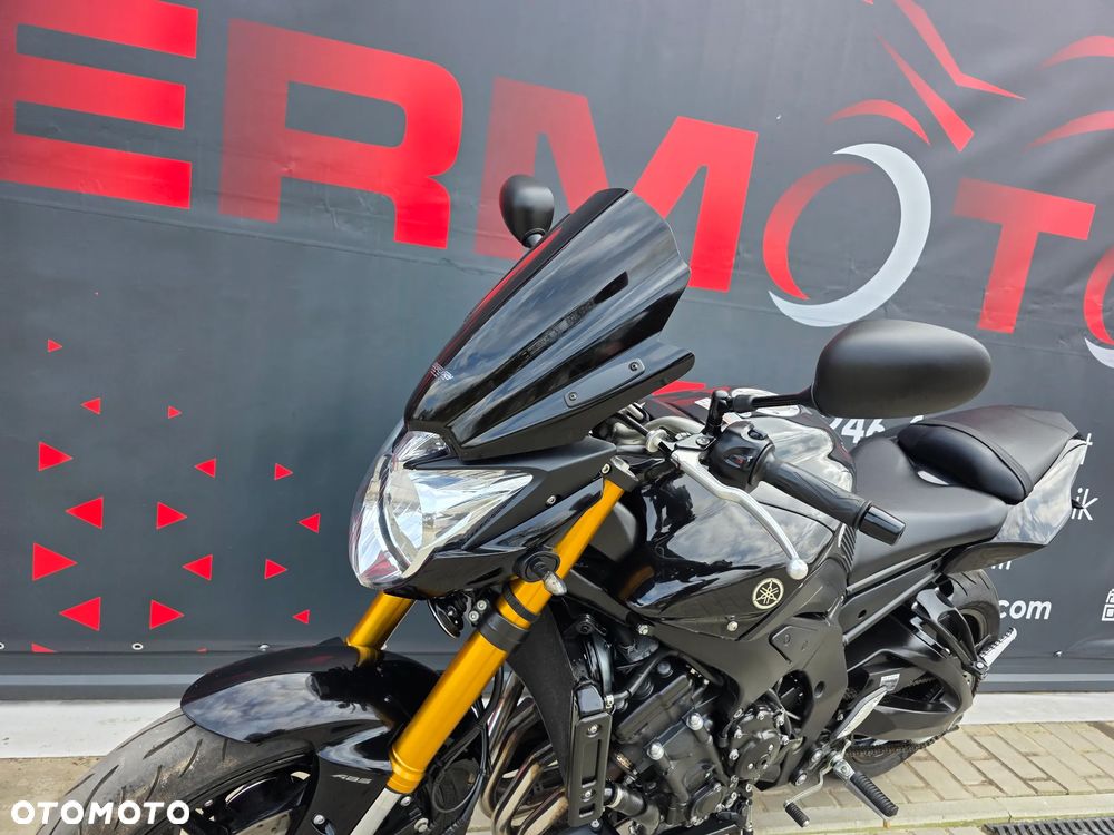Yamaha FZ8 - 10