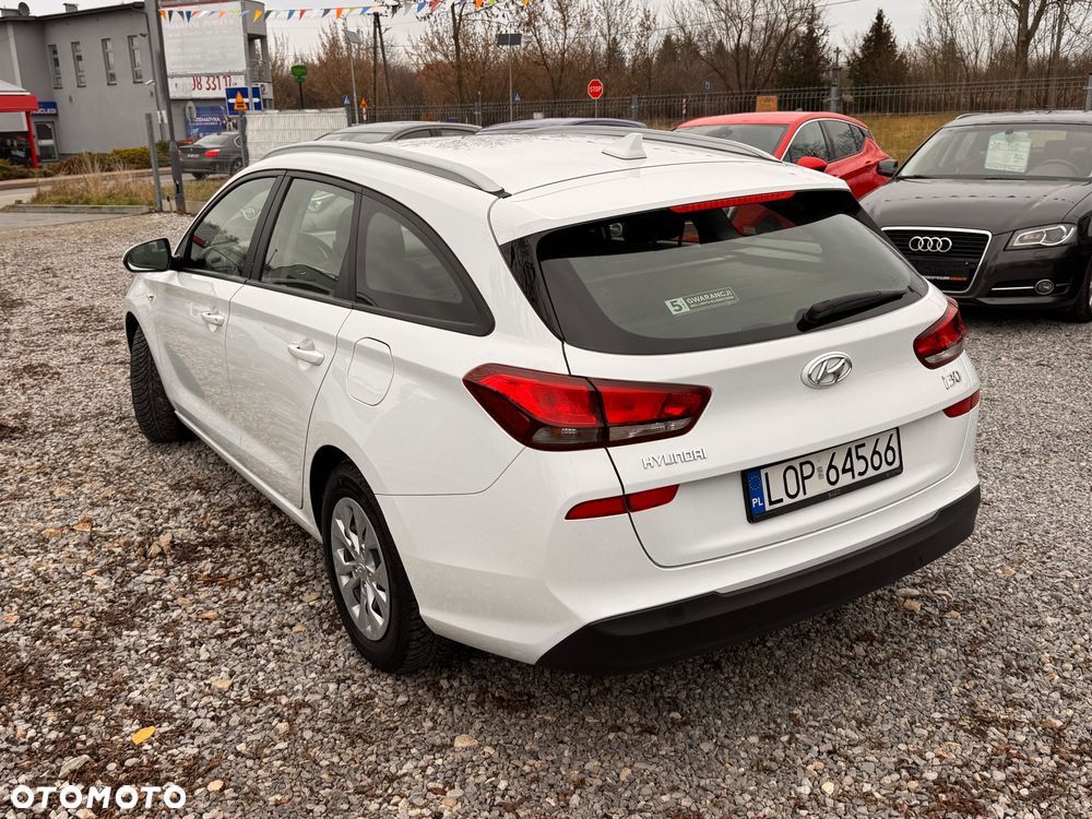 Hyundai i30 1.6 D Comfort - 6