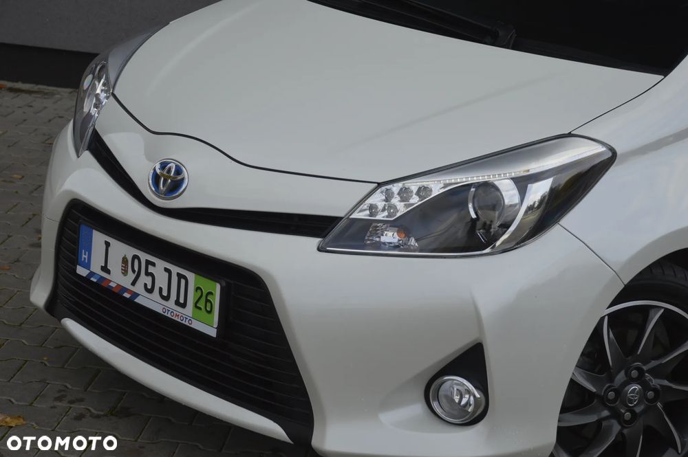 Toyota Yaris - 22