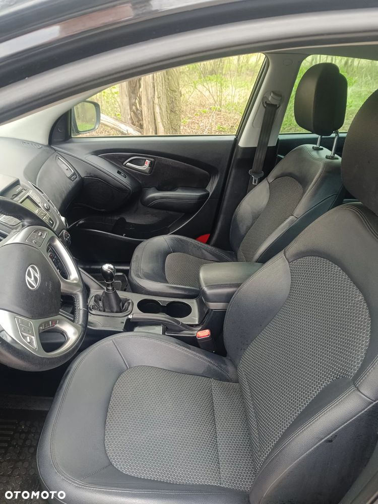 Hyundai ix35 2.0 CRDi 4WD 5 Star Edition - 6