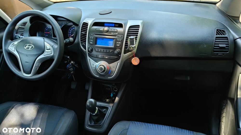Hyundai ix20 1.6 Trend - 18