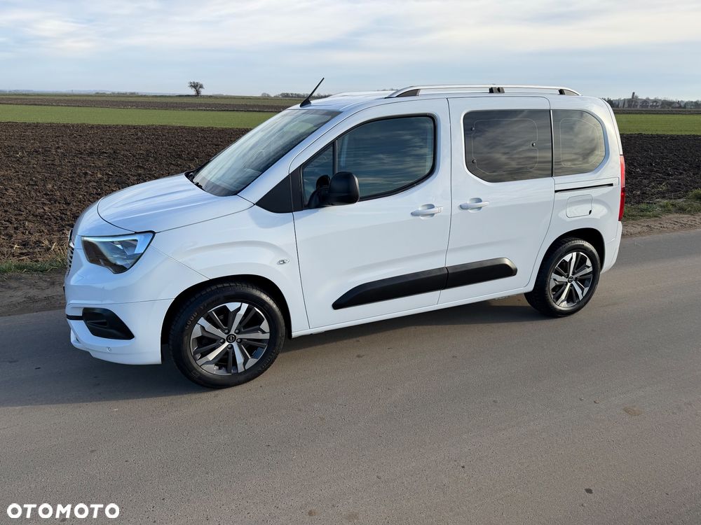 Opel Combo 1.5 D Start/Stop Elegance - 5